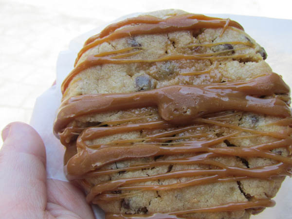 peanut butter cookie with caramel drizzle