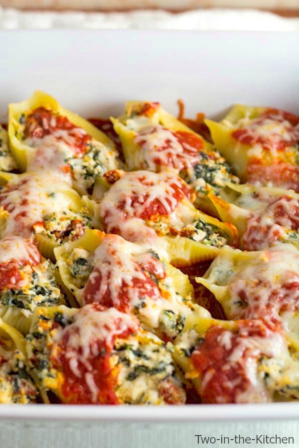 Sun-dried Tomato, Spinach, and Chicken Stuffed Shells Two in the Kitchen